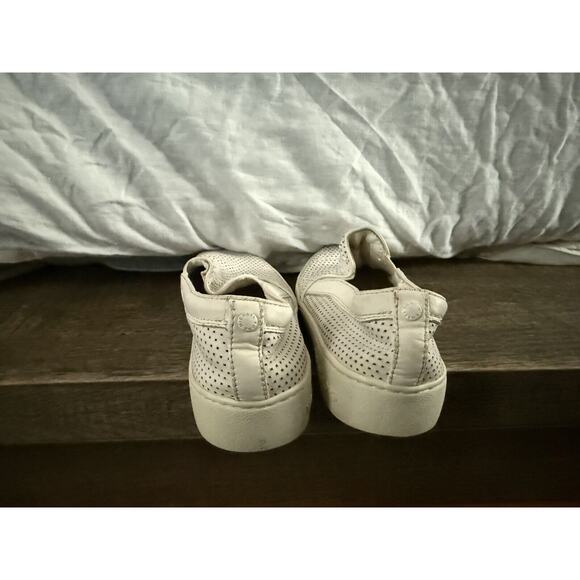 Michael Kors White Slip-On Sneakers Women's size 6M - Picture 3 of 6